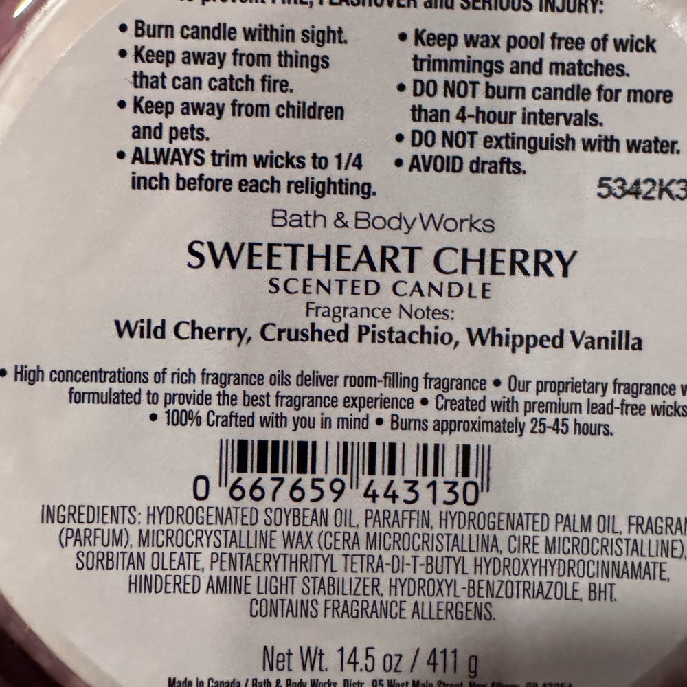 Sweetheart Cherry Candle Bath and Body Works - Picture 3 of 3